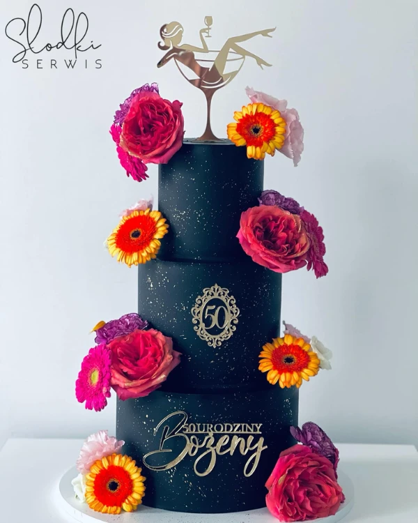 Topper na tort - Elegancka panienka w kieliszku Elegancka kobieta kieliszek