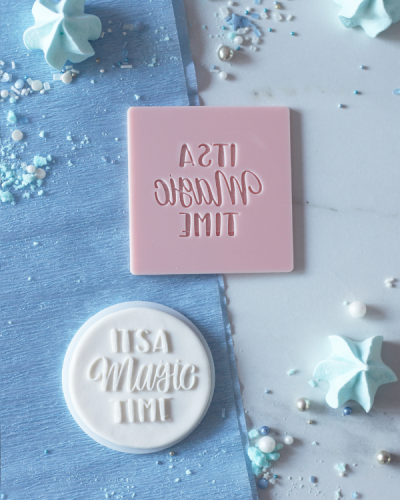 Świąteczny stempel dekoracyjny do masy cukrowej - napis It's a magic time
