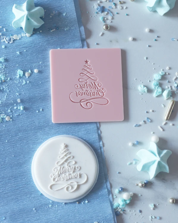 Świąteczny stempel dekoracyjny do masy cukrowej - napis Merry Christmas z choinką
