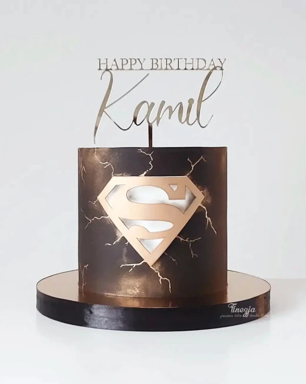 Topper urodzinowy na tort Happy Birthday z imieniem