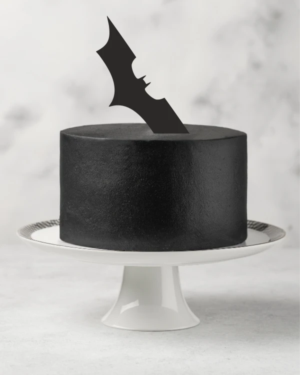 topper na tort pochylony nietoperz.png