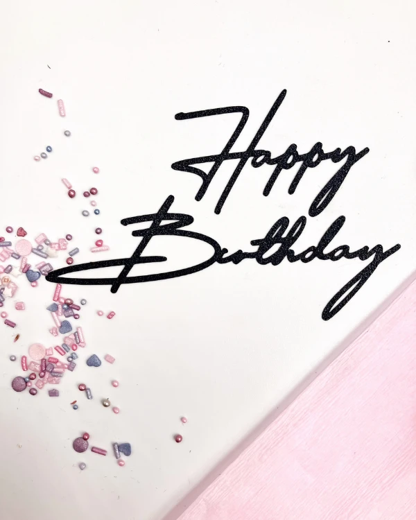 Dekor papierowy "Happy Birthday" na lambeth cak