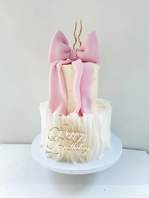 Dekor na tort - elegancki piękny napis Happy Birthday (Tort Cake by Ewela)