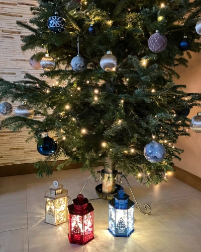Luksusowy lampion świąteczny z błyszczącej PLEXI + GRAWER + światełka