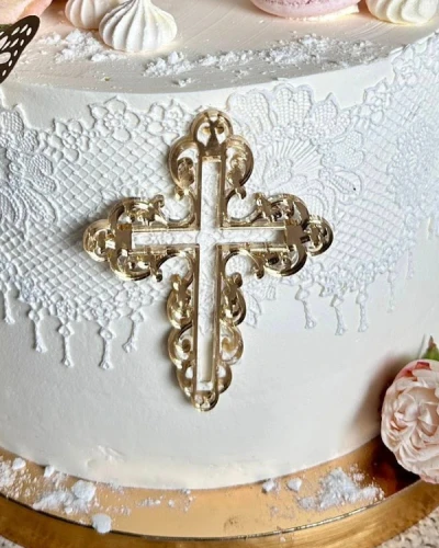 krzyż elegancki ornament na tort.png
