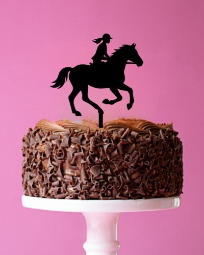 Topper  dekor na tort Kobieta na koniu  Kobieta + koń  Jeźdźczyni.jpg