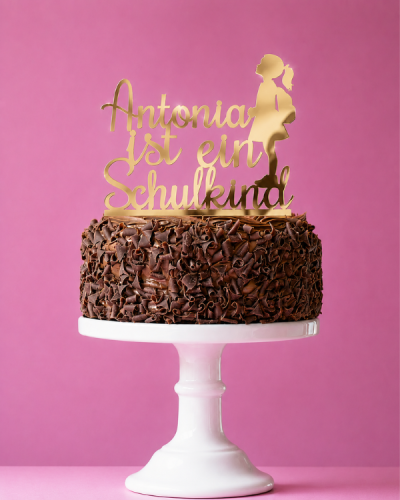 Cake Topper „Name + ist Schulkind“ für Mädchen
